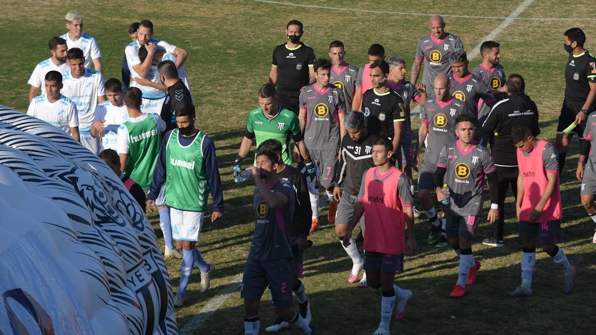 Gimnasia sumó una nueva decepción en su cancha. (UNO/Martín Pravata).