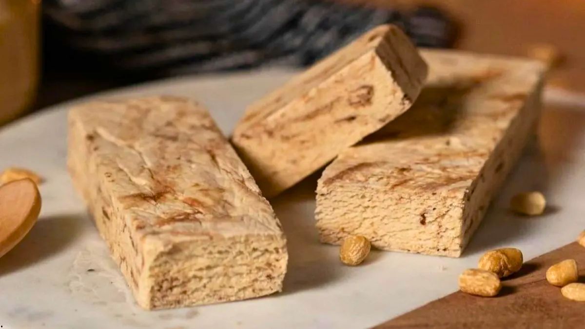 La receta de mantecol casero: el turrón de maní con 6 ingredientes que será el postre estrella de esta Navidad