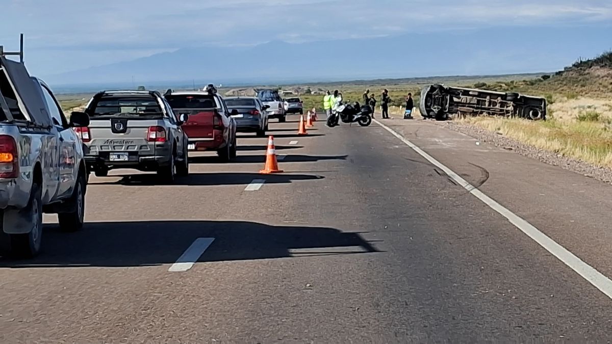 La Provincia pondrá el foco en los controles durante la temporada de verano en la ruta 7 para tratar de disminuir los accidentes. La Provincia pondrá el foco en los controles durante la temporada de verano en la ruta 7 para tratar de disminuir los accidentes.
