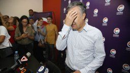 Cornejo ya se prueba el overol opositor