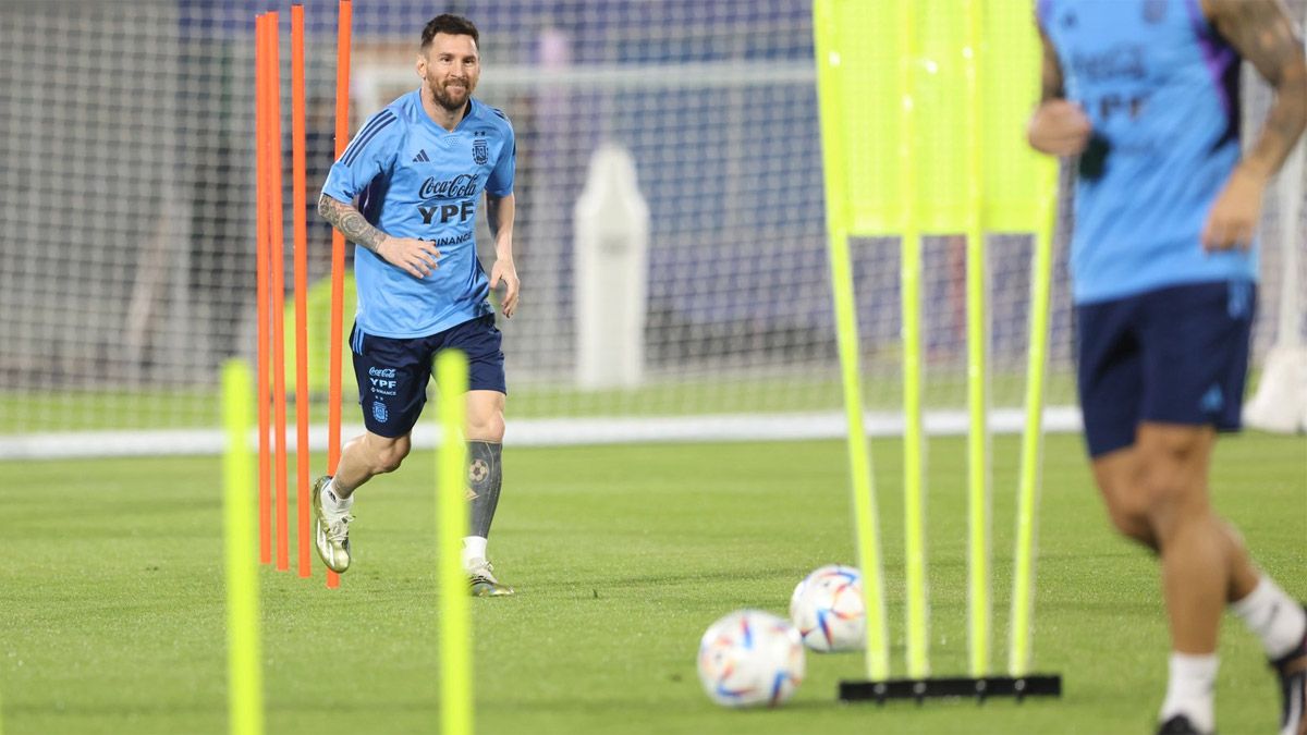 Lionel Messi se pone a tono para el partido entre la Selección argentina y México