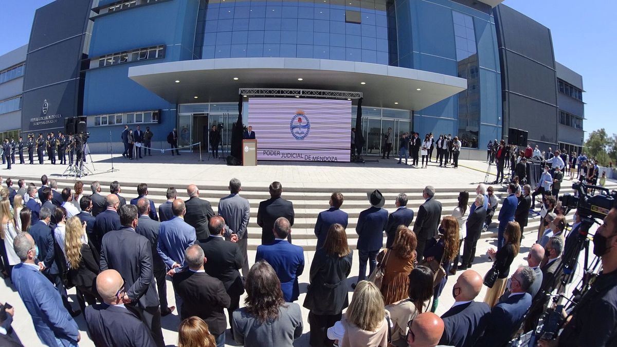 La inauguración del Polo Judicial fue una vidriera política 