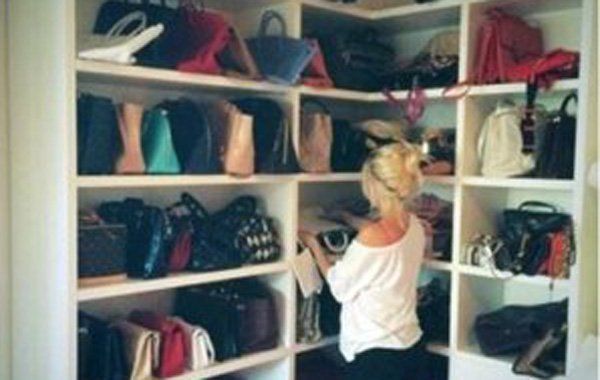 Medio millón de dólares, el valor de las carteras de Wanda