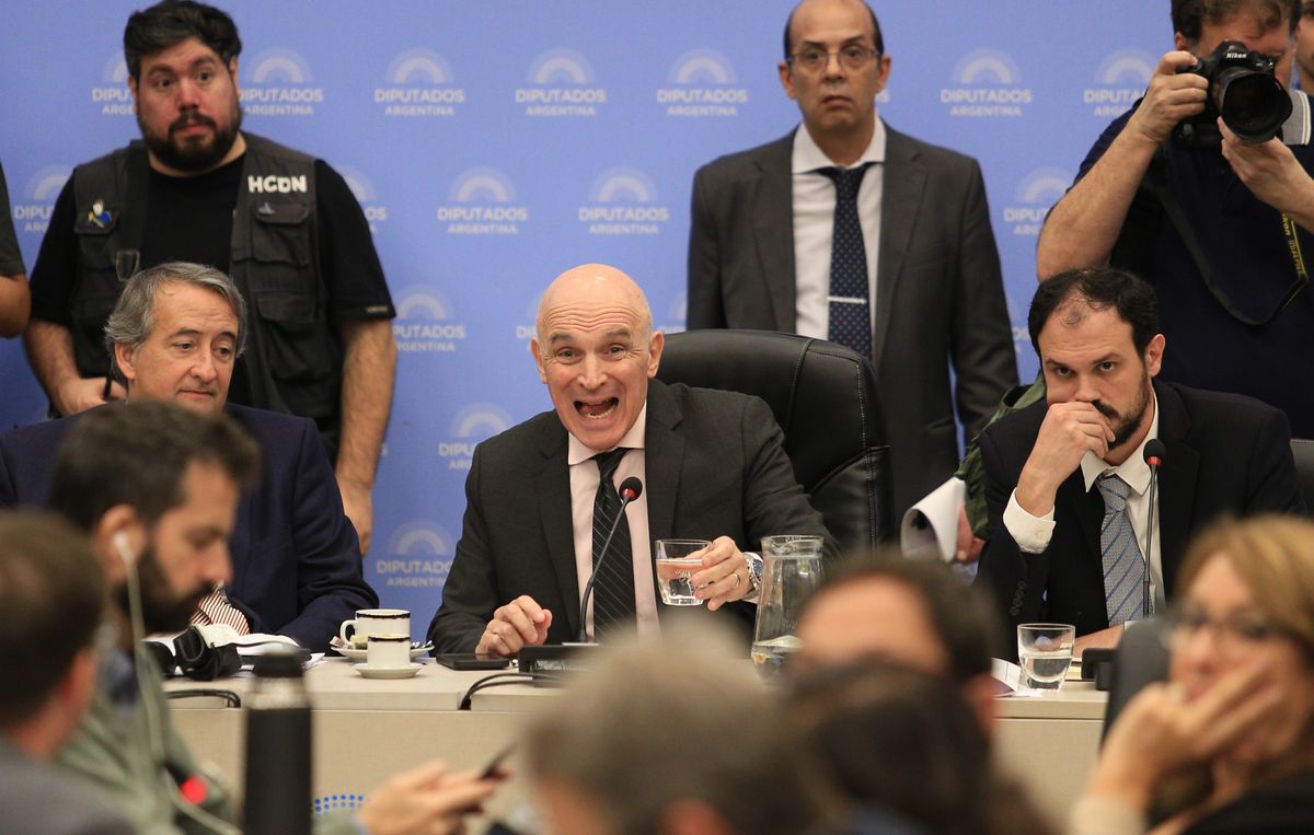 José Luis Espert se expresó una vez más con vehemencia en la reunión de comisiones de la Cámara de Diputados al tratarse la Ley Bases.