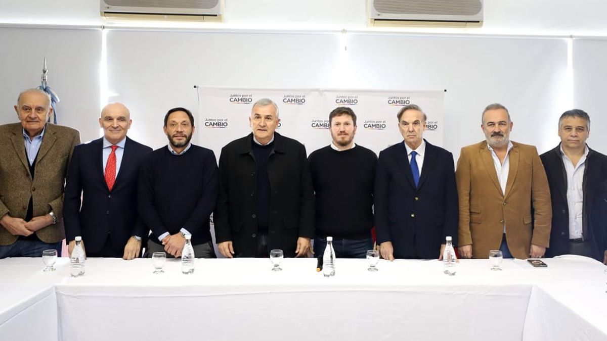 En la reunión participaron los presidentes de los distintos partidos que integran Juntos por el Cambio.