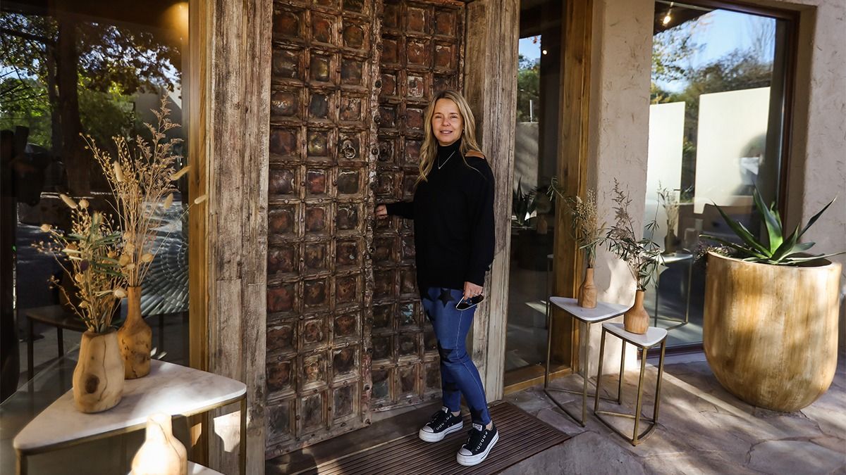 Una emprendedora cálida, que brinda experiencias a sus clientes y los hace sentir como en casa. Así es María Aguinaga. Una emprendedora cálida, que brinda experiencias a sus clientes y los hace sentir como en casa. Así es María Aguinaga.