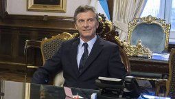 Macri inició su gobierno firmando decretos.