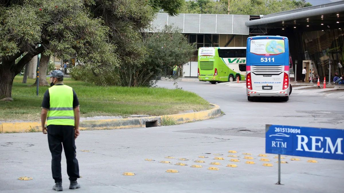 Los boletos de micros de media y larga distancia tienen nuevos valores en Mendoza desde este lunes.