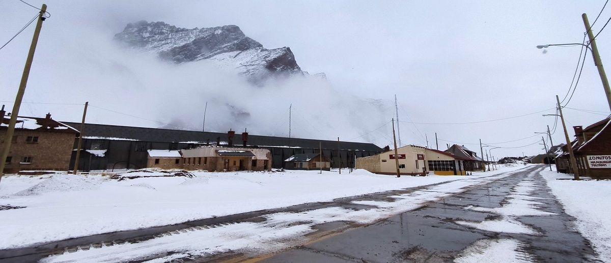 Desde el lunes en la madrugada las nevadas no se han detenido en la cordillera.