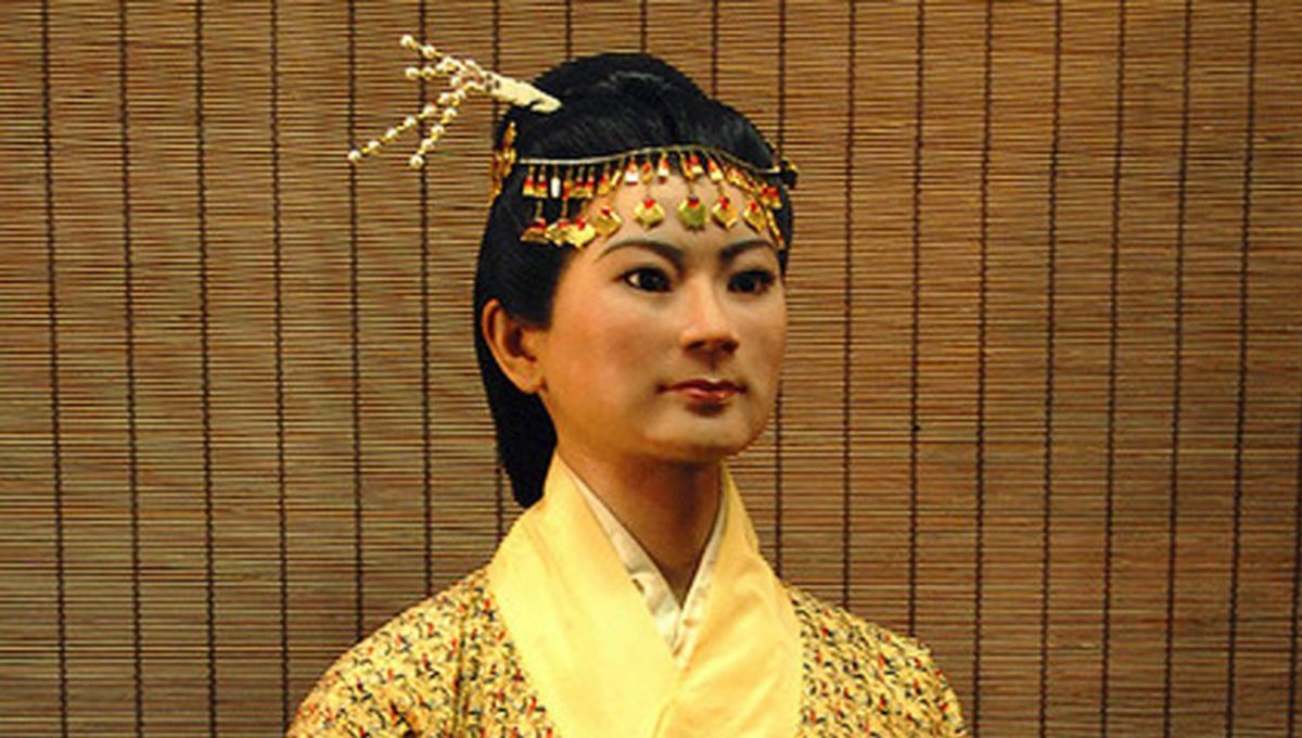 La momia de China que es la mejor conservada del mundo: la encontraron maquillada