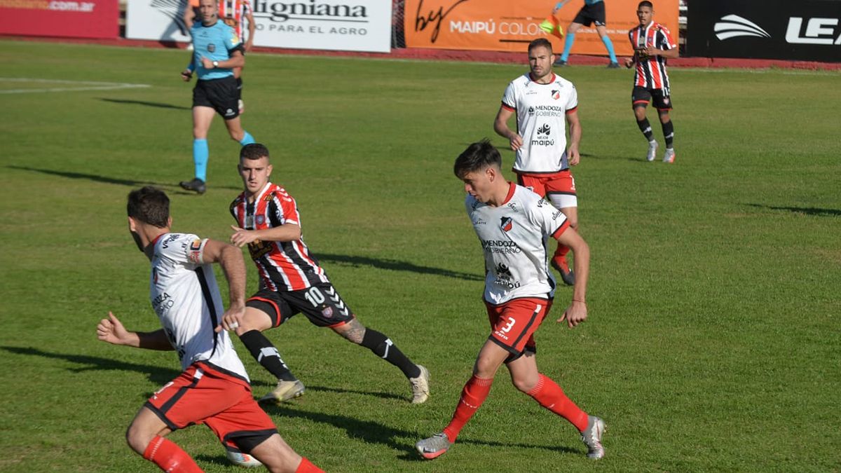 Díaz se fue masticando bronca por la derrota ante Chacarita