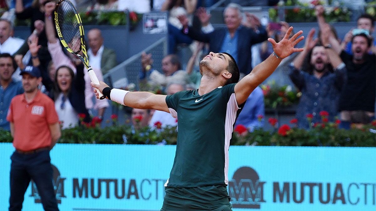 Carlos Alcaraz le ganó a Djokovic en un partido histórico.