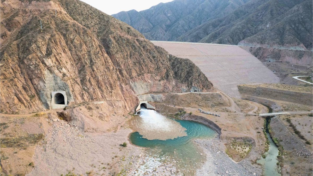 Las maniobras de Hidráulica comenzarán este sábado con la apertura escalonada del descargador de fondo del dique Potrerillos.