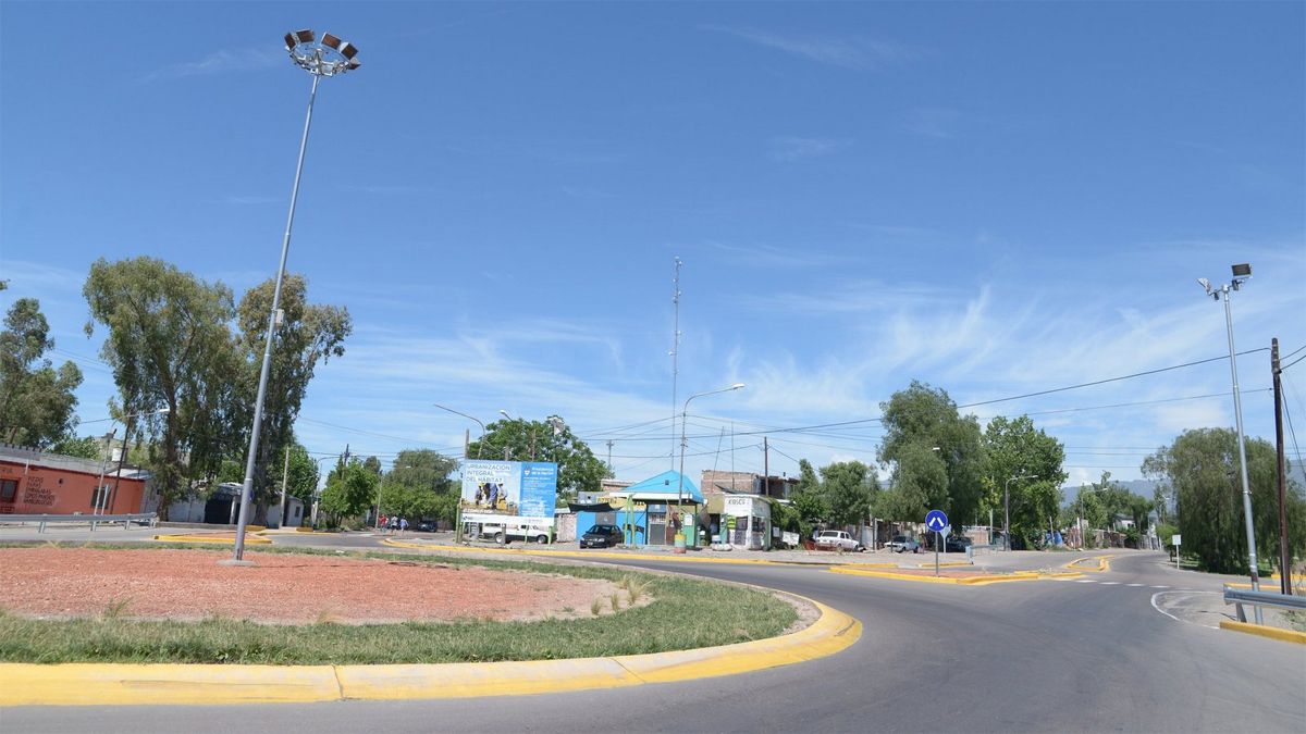 El ministro de Desarrollo Territorial y Hábitat de la Nación, Jorge Ferraresi, viene el viernes y recorrerá obras de