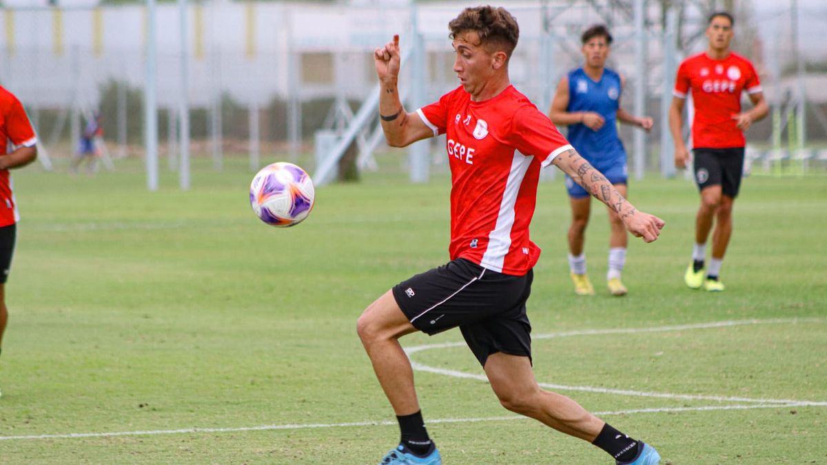 El delantero Tadeo Marchiori sumó algunos minutos de fútbol. El delantero Tadeo Marchiori sumó algunos minutos de fútbol.