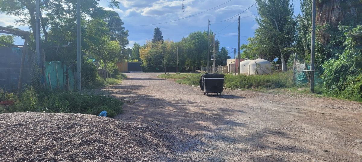 Loteo Jofré, es un barrio de Los Corralitos, con 25 casas. Allí fue asesinado Isaías Benjamín Rivas (10) de un disparo. Loteo Jofré, es un barrio de Los Corralitos, con 25 casas. Allí fue asesinado Isaías Benjamín Rivas (10) de un disparo.