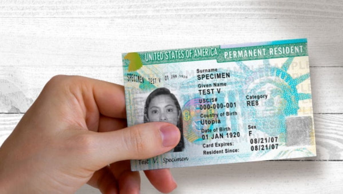 Cuándo debes renovar tu Green Card para poder permanecer en Estados Unidos