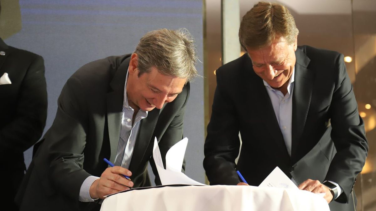 Emir Félix y Rodolfo Suarez.