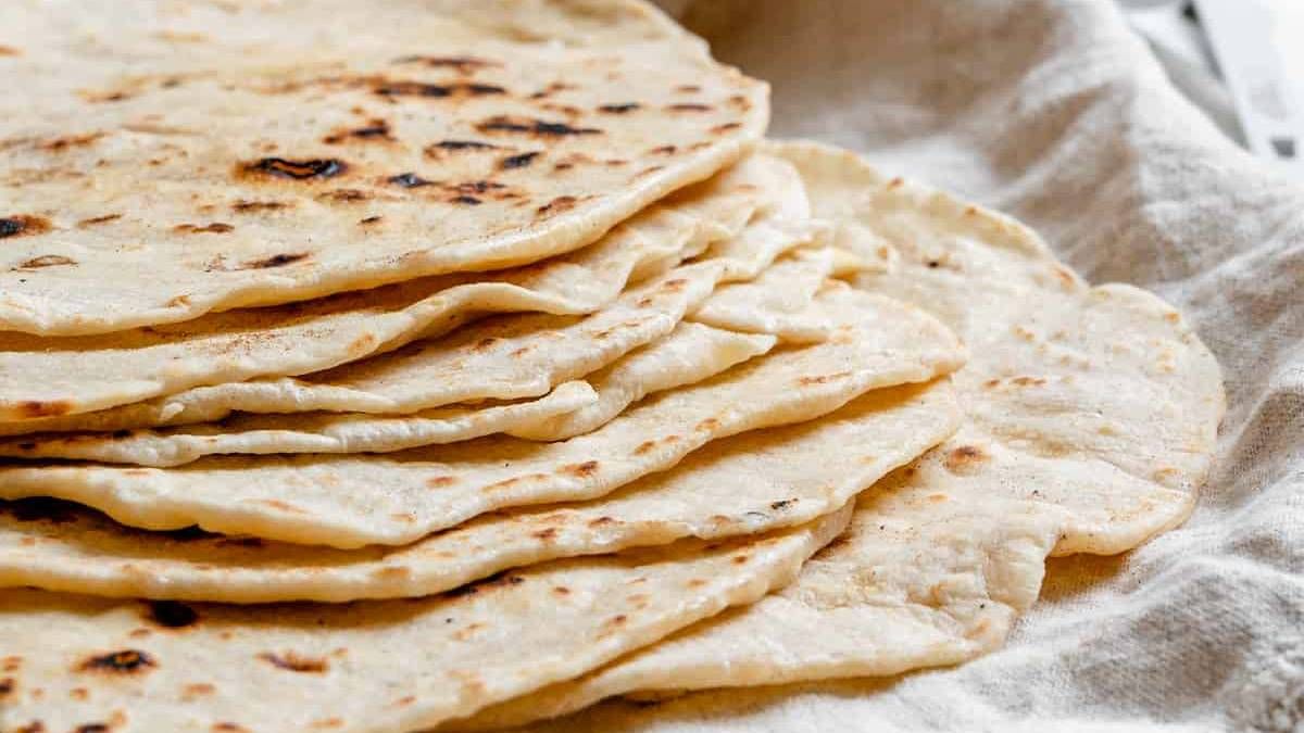 Esta es la receta fácil de las tortillas para tacos: se preparan en sartén y van perfectas con cualquier relleno. Esta es la receta fácil de las tortillas para tacos: se preparan en sartén y van perfectas con cualquier relleno.