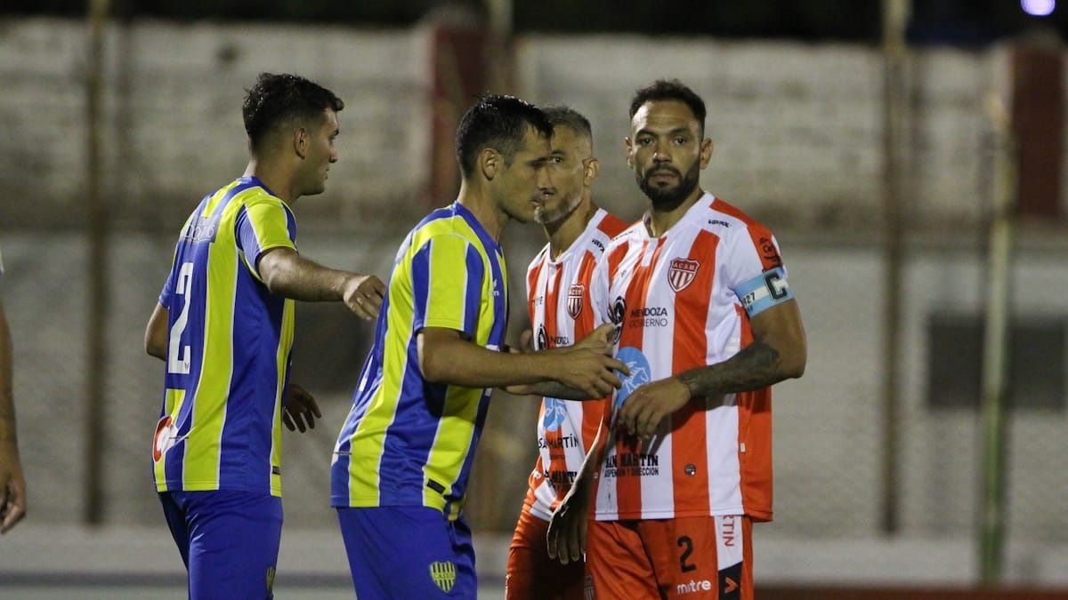 El Atlético San Martín se presentará ante Ciudad de Bolívar. El Atlético San Martín se presentará ante Ciudad de Bolívar.