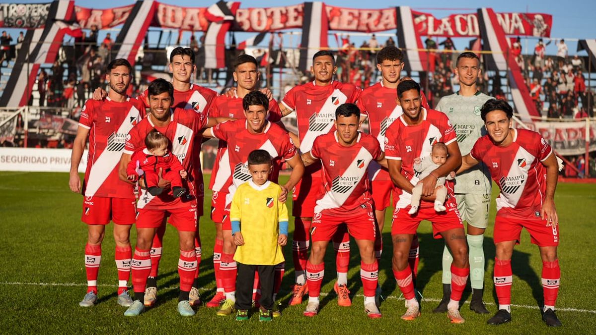 El Cruzado sumó de a 3 en su cancha. El Cruzado sumó de a 3 en su cancha.