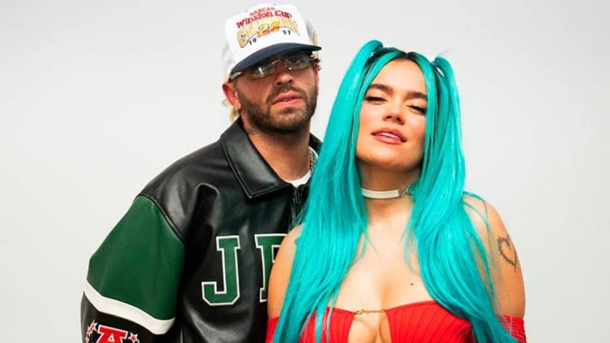 Karol G y Feid se mostraron de la mano en Miami y confirmaron que sí son pareja. Karol G y Feid se mostraron de la mano en Miami y confirmaron que sí son pareja.