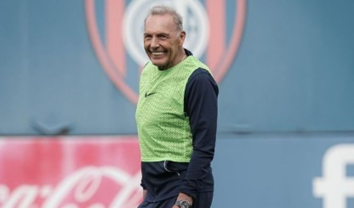 El DT del Ciclón, suena en el Xeneize.