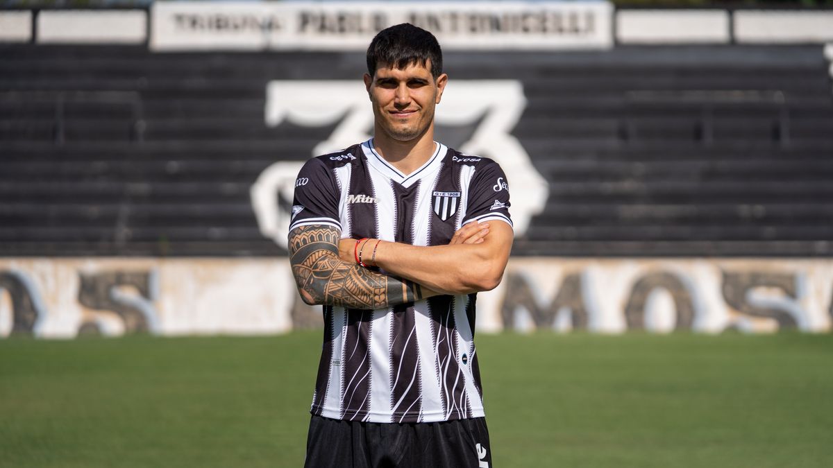 Gimnasia y Esgrima presentó a un ex defensor de Boca como nuevo refuerzo