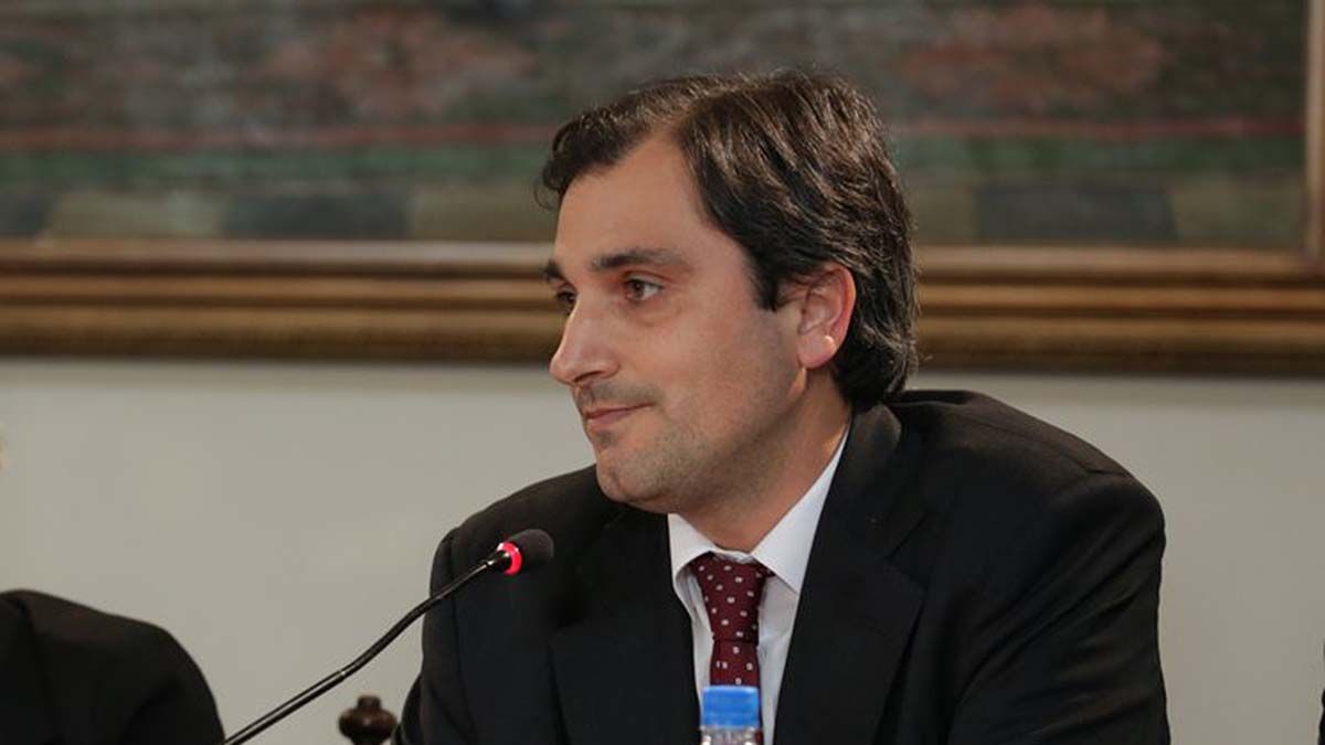 El camarista federal de Mendoza Juan Ignacio Pérez Curci renunció a un cargo en la AFA para evitarse un "conflicto ético" tras la imputación de Chiqui Tapia. El camarista federal de Mendoza Juan Ignacio Pérez Curci renunció a un cargo en la AFA para evitarse un "conflicto ético" tras la imputación de Chiqui Tapia.