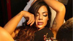 Suzy Cortez se tatuó la cara de Messi en una parte muy íntima