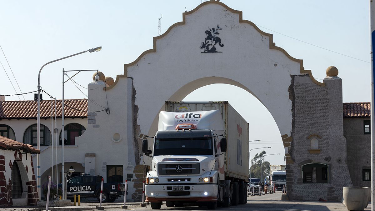 En el sector de los camioneros hay diferentes posturas respecto a la huelga general de este jueves. En el sector de los camioneros hay diferentes posturas respecto a la huelga general de este jueves.