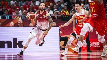 Venezuela eliminó al local y será el próximo rival de Argentina en la segunda fase
