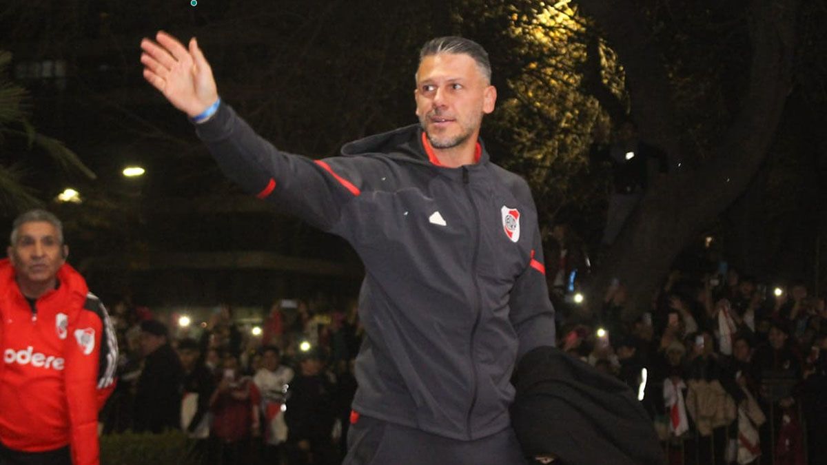 Martín Demichelis llegó a Mendoza con River para jugar con Godoy Cruz. Martín Demichelis llegó a Mendoza con River para jugar con Godoy Cruz.