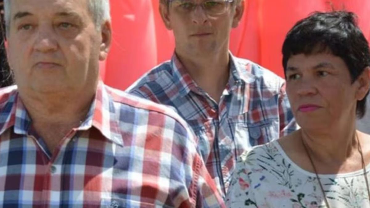 Un joven asesinó a balazos a su madre en medio de una discusión e hirió gravemente a su padre, quien perdió la visión. Un joven asesinó a balazos a su madre en medio de una discusión e hirió gravemente a su padre, quien perdió la visión.