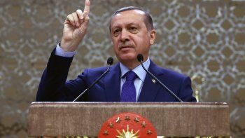 Erdogan anunció tres meses de estado de emergencia en Turquía tras el intento de golpe de Estado