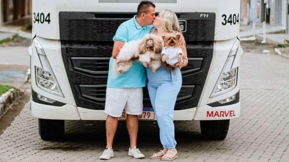 Karla es la esposa de Fernando, el camionero que murió de neumonía esperando cruzar a Chile.