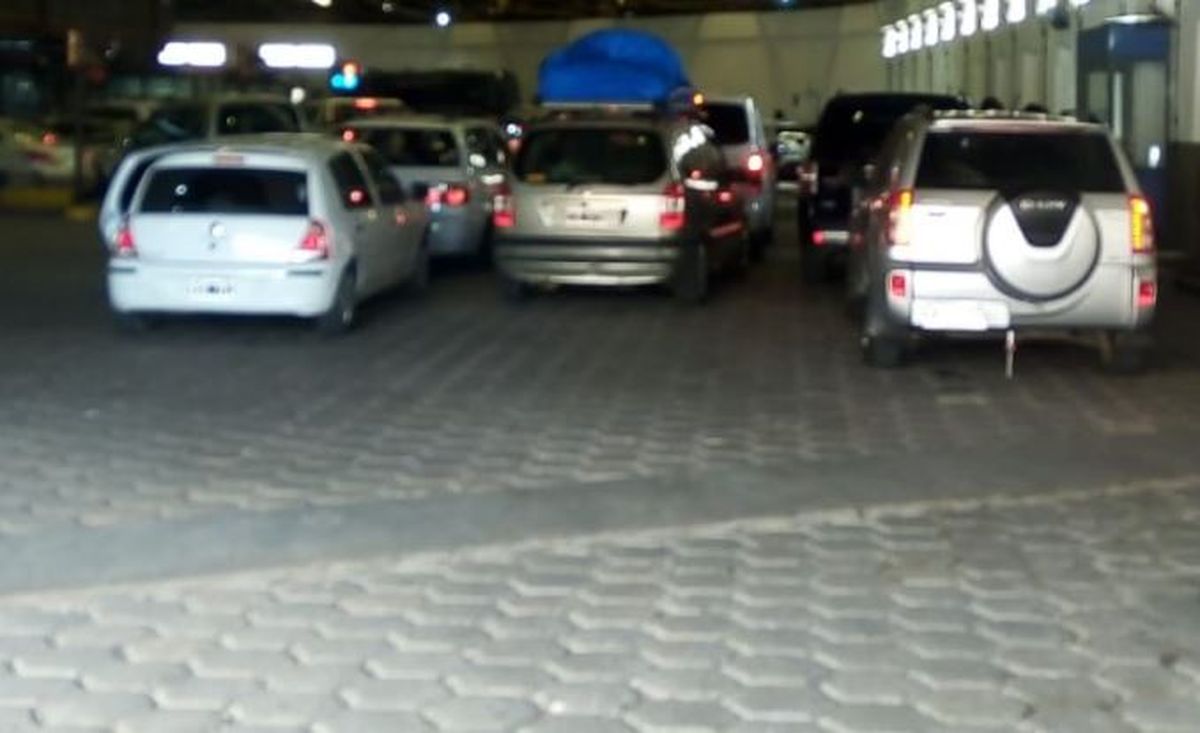 El tema de las demoras en el paso a Chile está generando un gran debate.