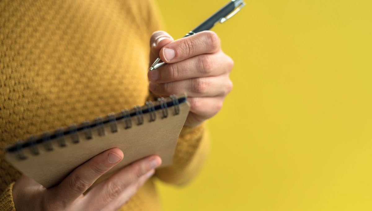 Qué simboliza que haya una persona zurda en la familia