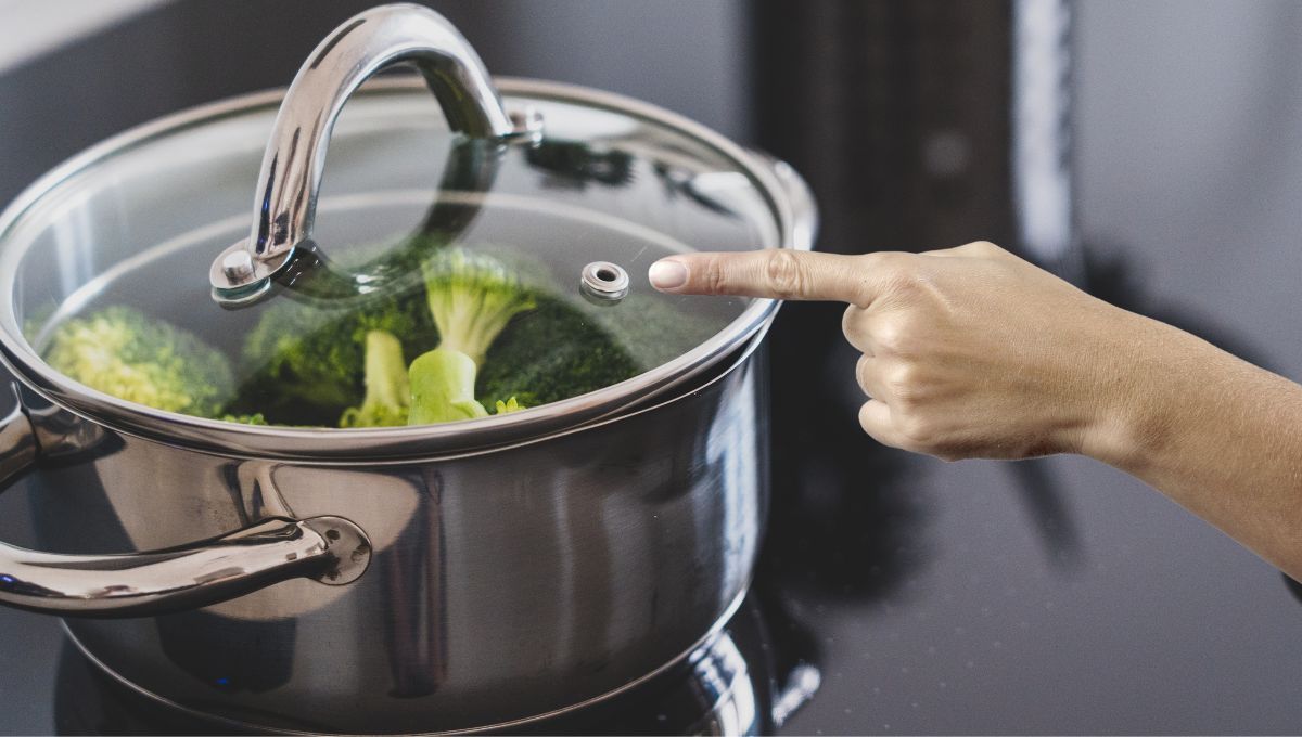 Cuál es el verdadero significado del agujero en la tapa de las ollas