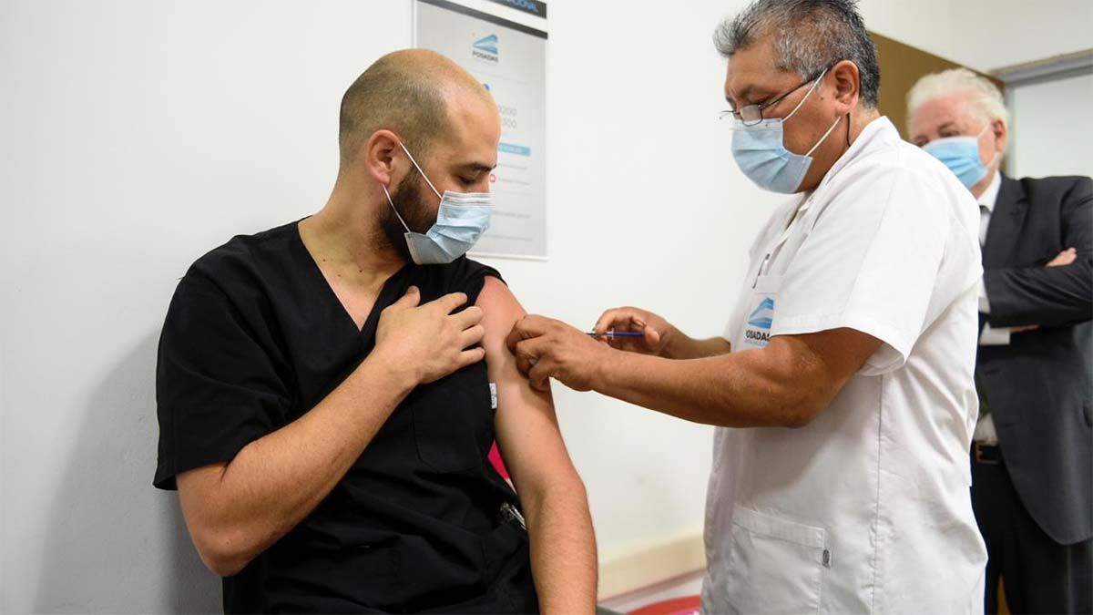 En Mendoza ya se vacunaron 5.000 trabajadores de la salud