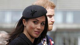 Histórica renuncia: Harry y Meghan Markle dejan la familia real