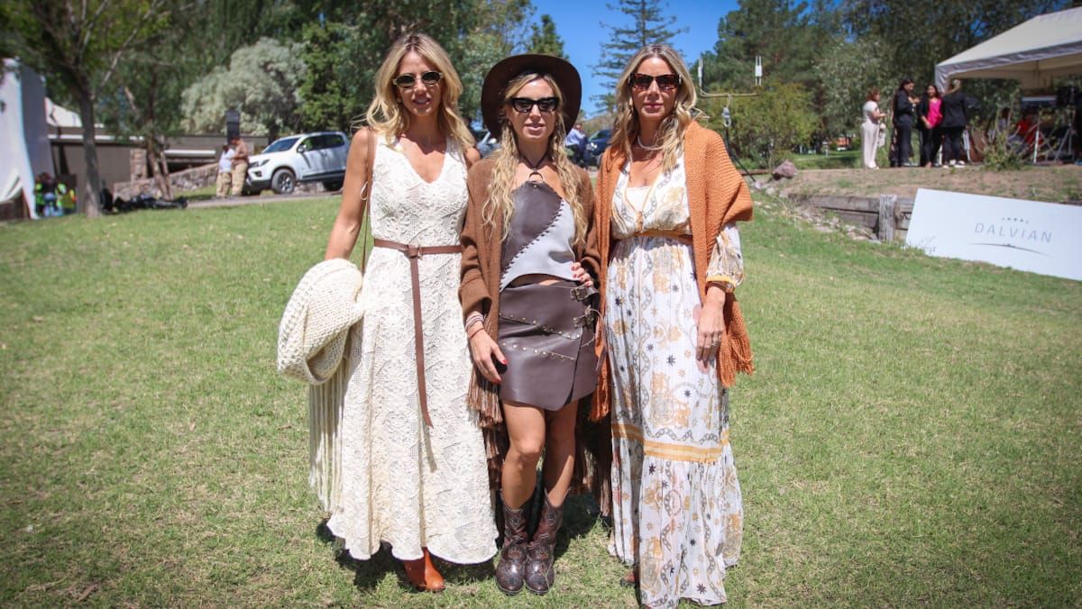 Boho chic, el estilo que causó furor en la Vendimia Solidaria 2025. Boho chic, el estilo que causó furor en la Vendimia Solidaria 2025.