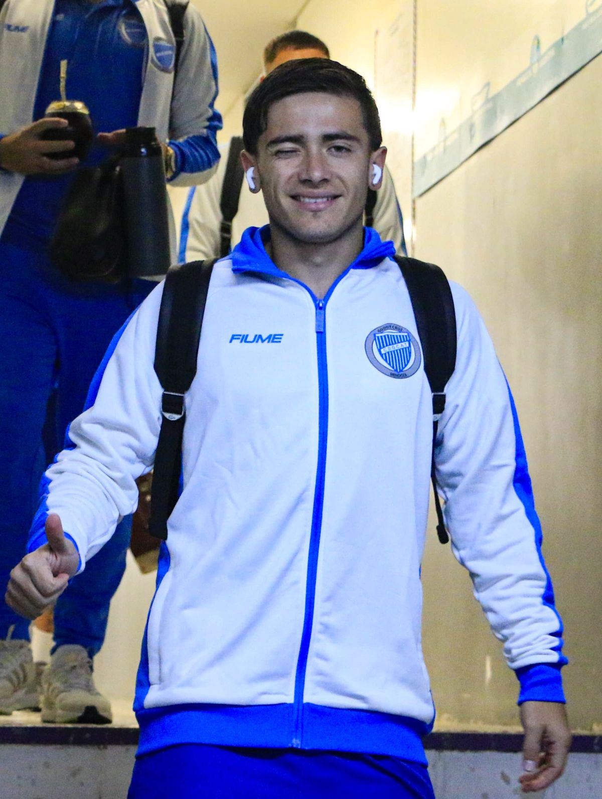 El colombiano Pérez viajó con Godoy Cruz para visitar a Riestra.