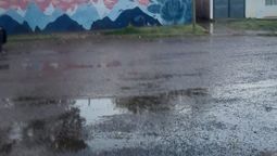 Acumulación de agua en algunas calles de Guaymallén.