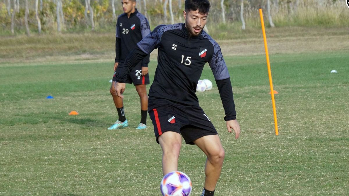 Felipe Coronel, con sus 22 años, ha demostrado mucha firmeza en el Cruzado.