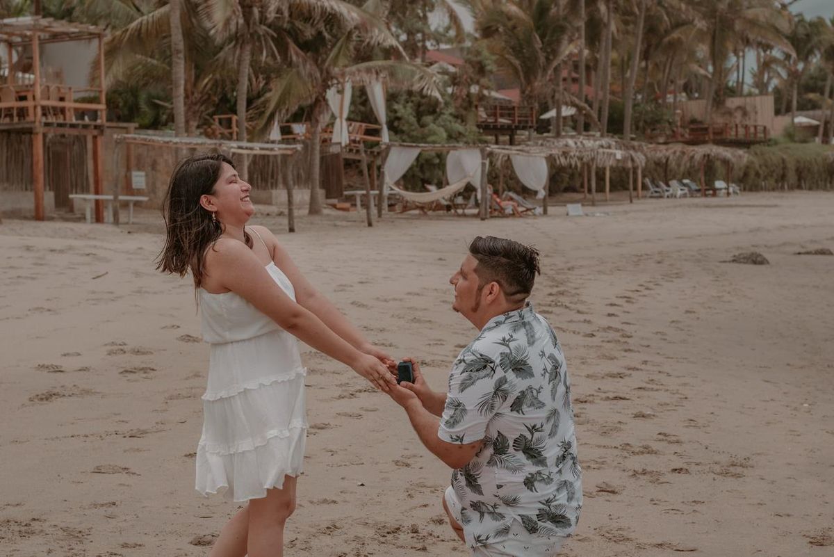 California, donde la naturaleza y el romance se encuentran para una propuesta ideal. California, donde la naturaleza y el romance se encuentran para una propuesta ideal.