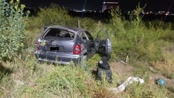 Así quedó el auto tras el accidente en Luján de Cuyo. Así quedó el auto tras el accidente en Luján de Cuyo.
