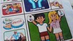 Un mendocino posee una increíble colección de figuritas de los mundiales