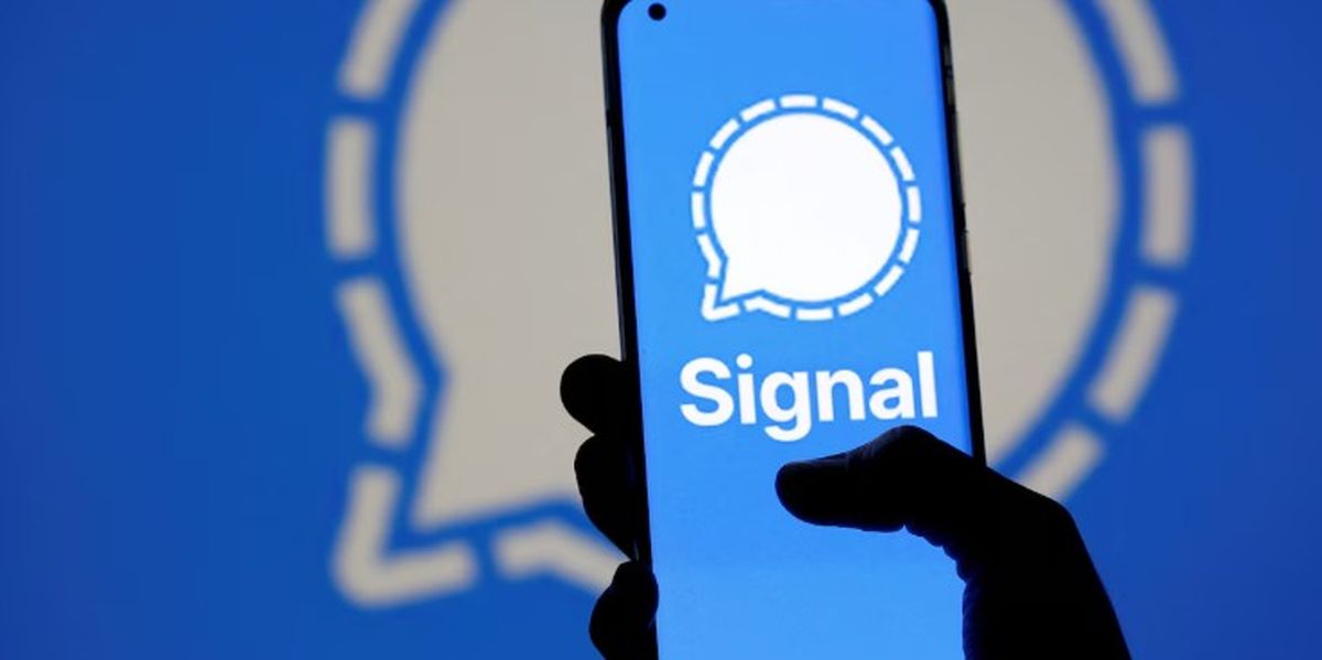 La filtración se produjo a través de la aplicación "Signal". La filtración se produjo a través de la aplicación "Signal".