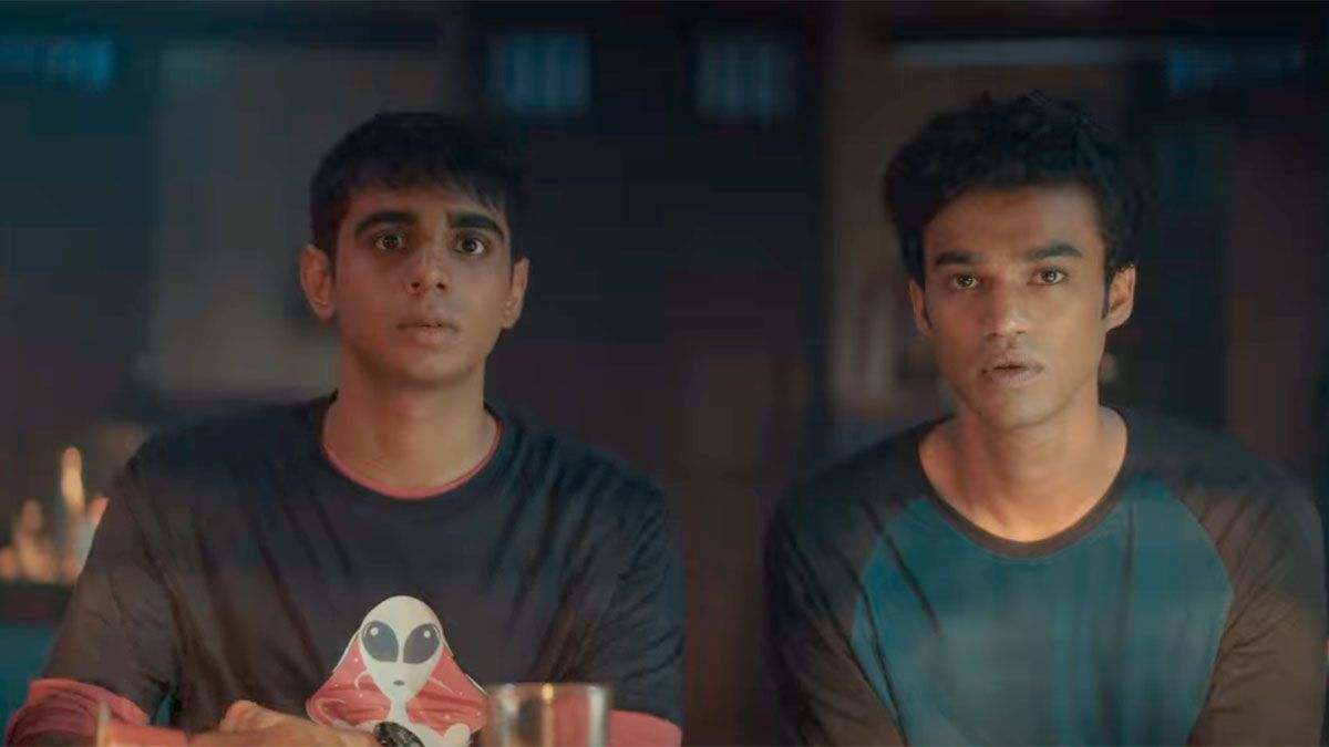 Babil Khan y Amrith Jayan son los protagonistas de Plan de viernes por la noche. Babil Khan y Amrith Jayan son los protagonistas de Plan de viernes por la noche.